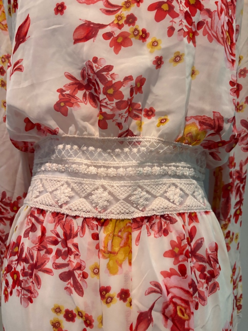 Lulus Sunshine Dancer Cream Floral Chiffon Lace Duster Maxi Cover Up Women’s M - Picture 7 of 15